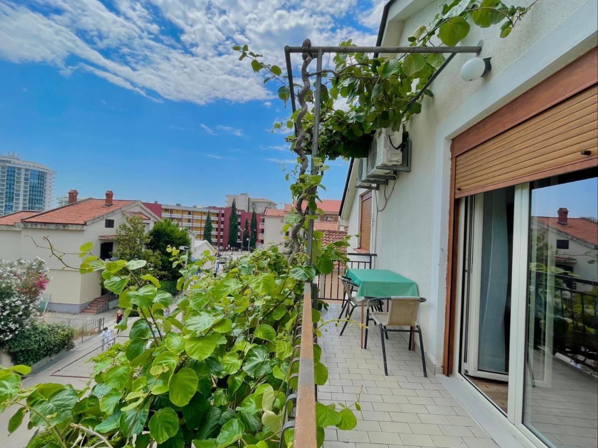 Garden House Budva Exterior photo
