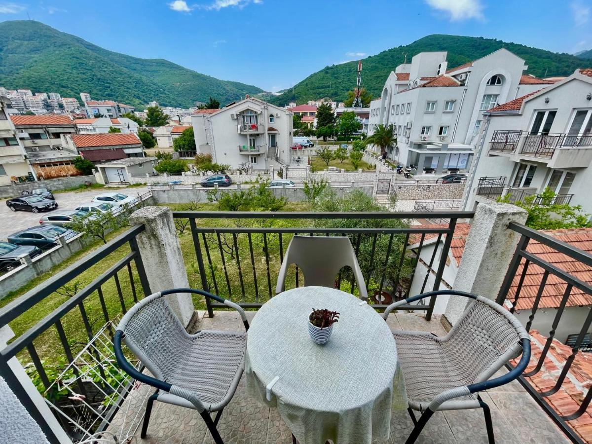 Garden House Budva Exterior photo